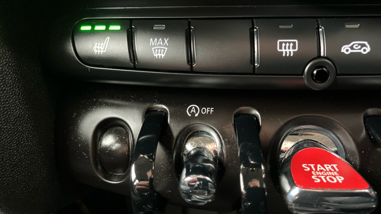 MINI Hatchback 1.5 Cooper Exclusive Premium 5dr Auto Petrol Hatchback